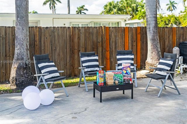 1012 N 13th Terrace, Hollywood, FL 33019