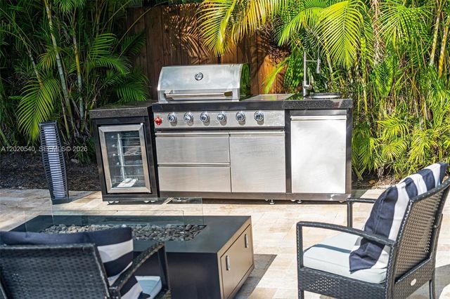 1012 N 13th Terrace, Hollywood, FL 33019