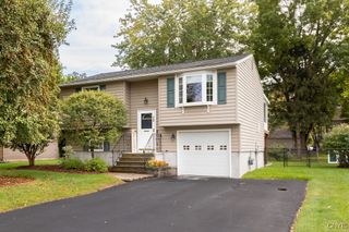 116 Baltic Drive, Salina, NY 13090