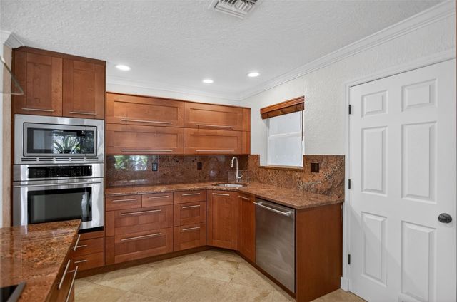 601 SE 5th Terrace, Pompano Beach, FL 33060