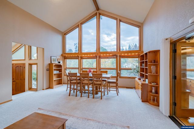 391 McNary Heights Dr N, Keizer, OR 97303