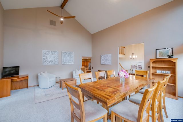 391 McNary Heights Dr N, Keizer, OR 97303