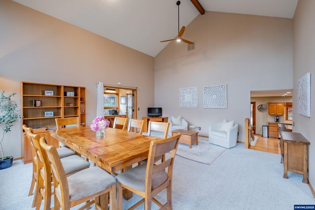 391 McNary Heights Dr N, Keizer, OR 97303