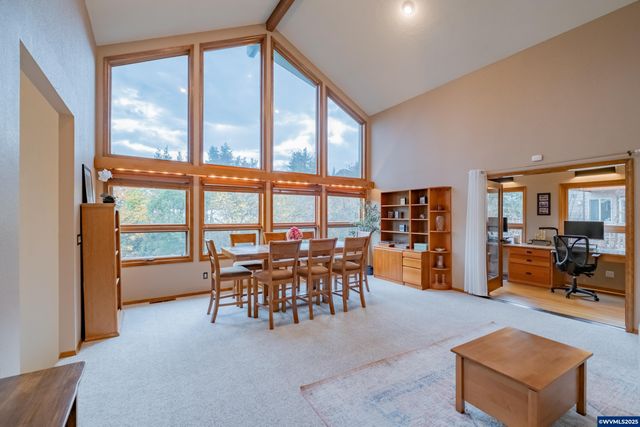 391 McNary Heights Dr N, Keizer, OR 97303