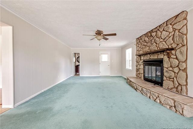 1945 Wayne Lane, Fayetteville, NC 28304