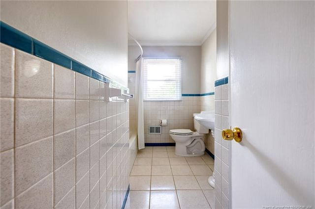 1945 Wayne Lane, Fayetteville, NC 28304