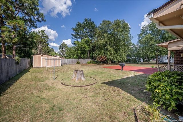 1945 Wayne Lane, Fayetteville, NC 28304