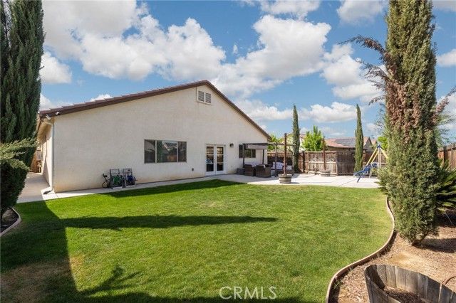 9500 Laurelwood Court, Shafter, CA 93263