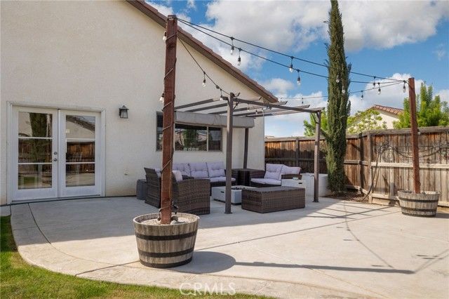 9500 Laurelwood Court, Shafter, CA 93263