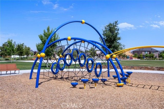 9500 Laurelwood Court, Shafter, CA 93263