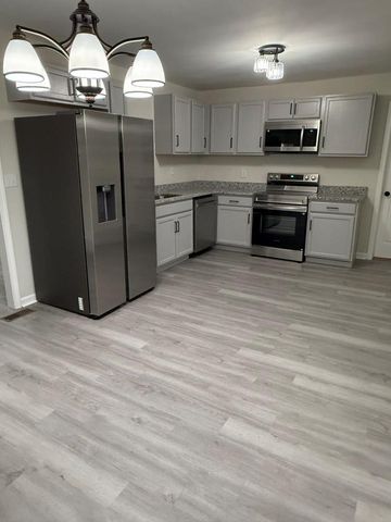 304 Apache Drive, Hopkinsville, KY 42240