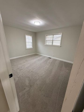 304 Apache Drive, Hopkinsville, KY 42240