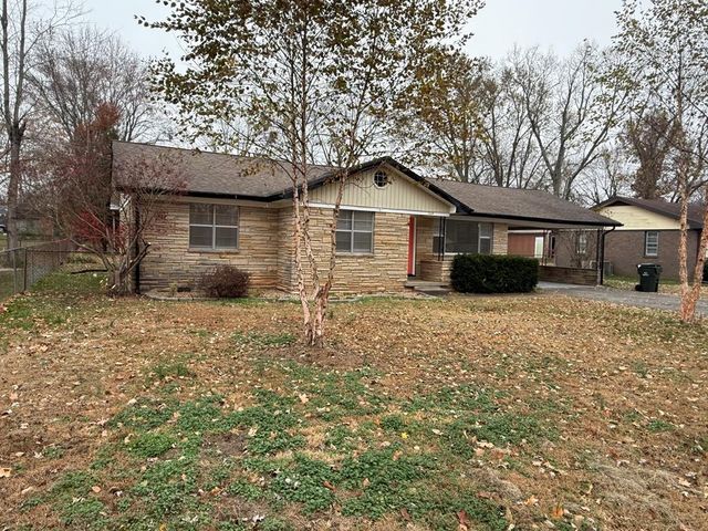 304 Apache Drive, Hopkinsville, KY 42240