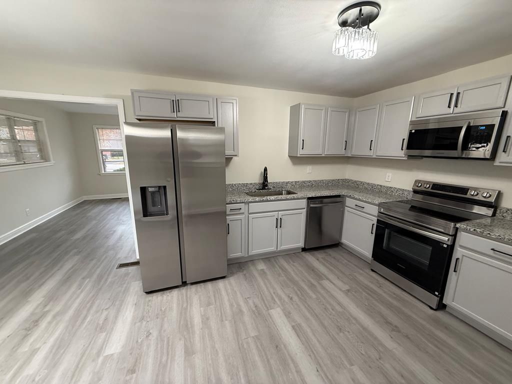 304 Apache Drive, Hopkinsville, KY 42240