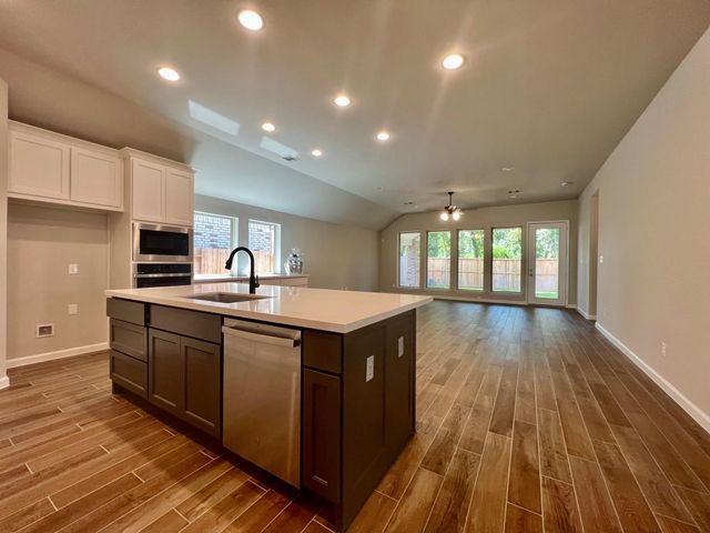 10626 Kingston Spring Drive, Missouri City, TX 77459