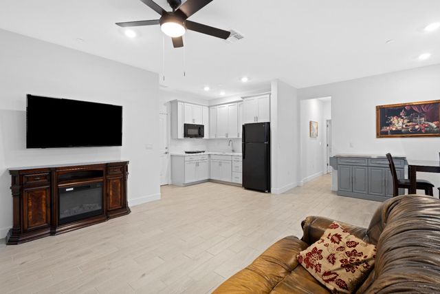 1072 Blue Range Way, Roseville, CA 95747