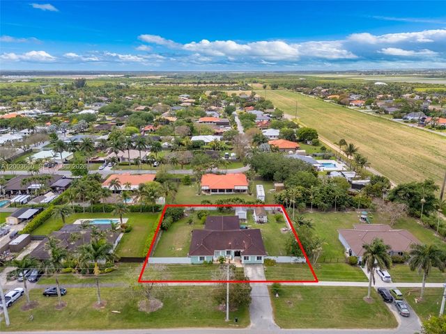 20310 SW 320th St, Homestead, FL 33030