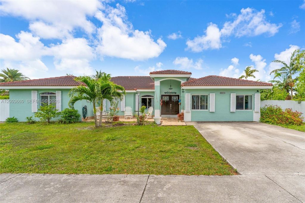 20310 SW 320th St, Homestead, FL 33030