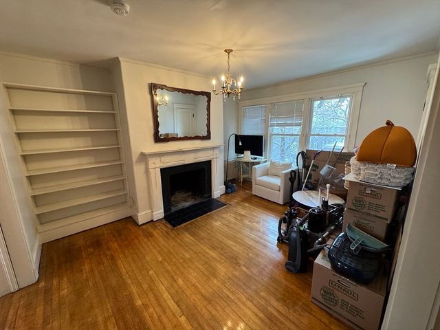 41 Hawthorn St. 33, Cambridge, MA 02138