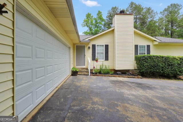 681 Locust Road, Locust Grove, GA 30248