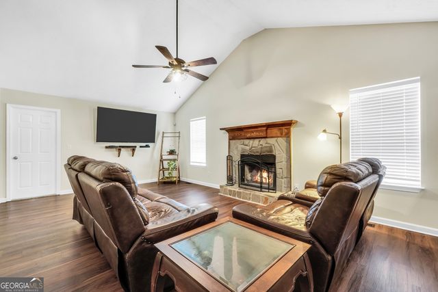 681 Locust Road, Locust Grove, GA 30248