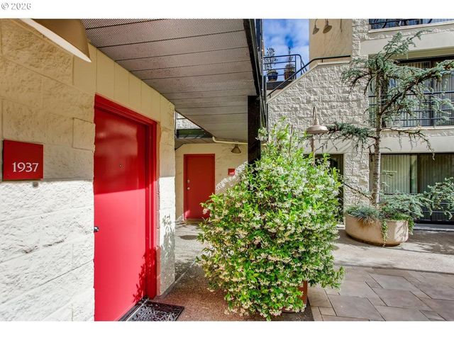 1937 Nw HOYT St 106, Portland, OR 97209