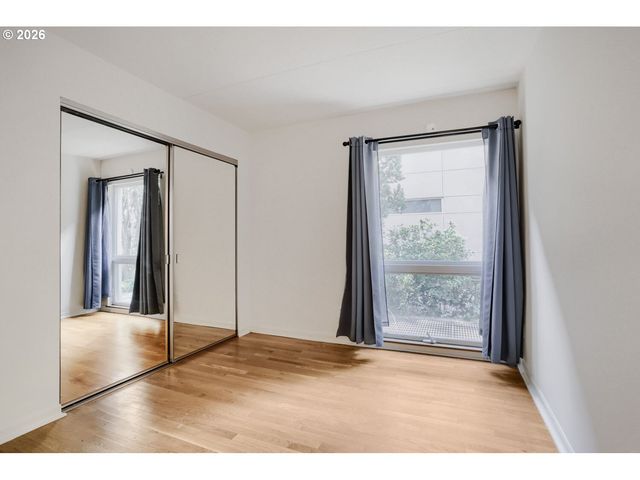 1937 Nw HOYT St 106, Portland, OR 97209