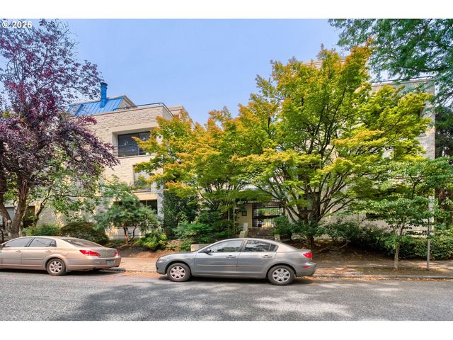 1937 Nw HOYT St 106, Portland, OR 97209
