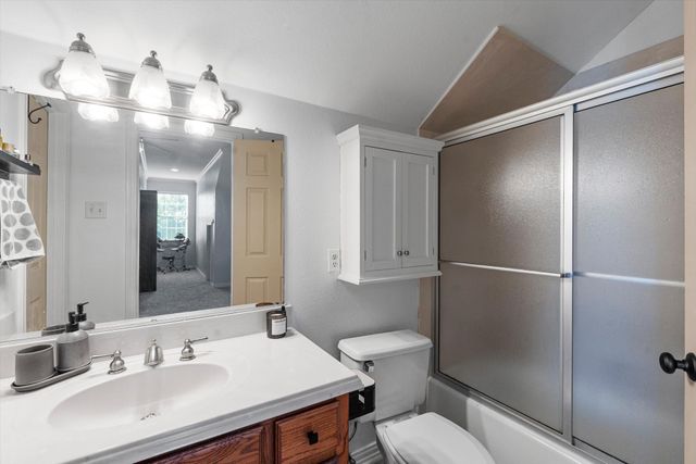 1072 West Secretariat Drive, Terrell, TX 75160