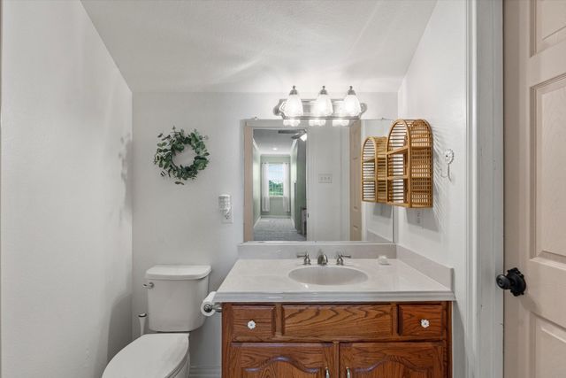 1072 West Secretariat Drive, Terrell, TX 75160