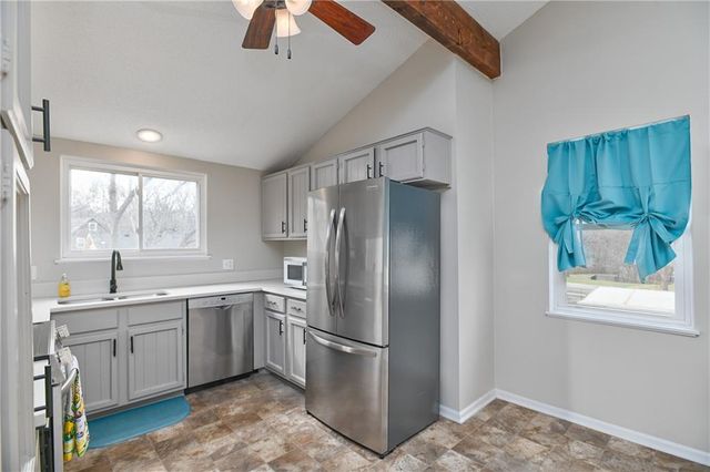 13823 W 80th Street, Lenexa, KS 66215