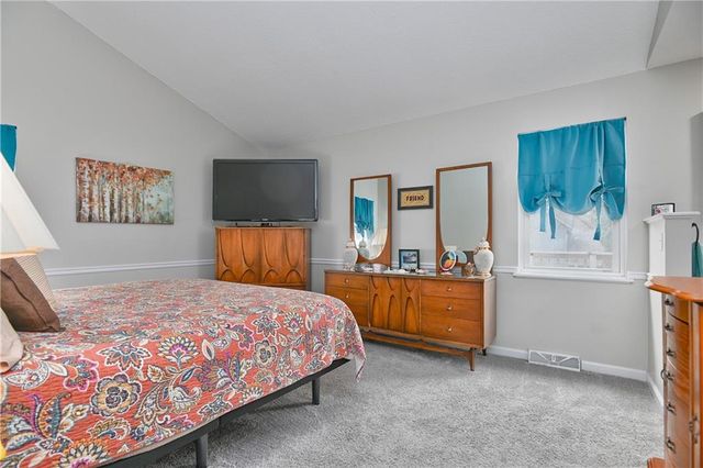 13823 W 80th Street, Lenexa, KS 66215