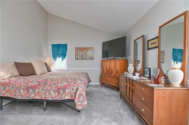 13823 W 80th Street, Lenexa, KS 66215