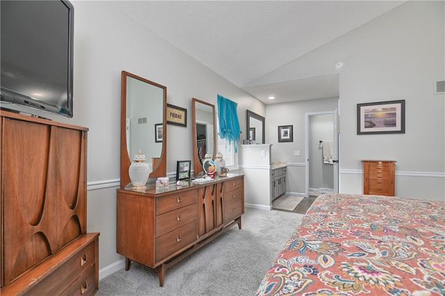 13823 W 80th Street, Lenexa, KS 66215