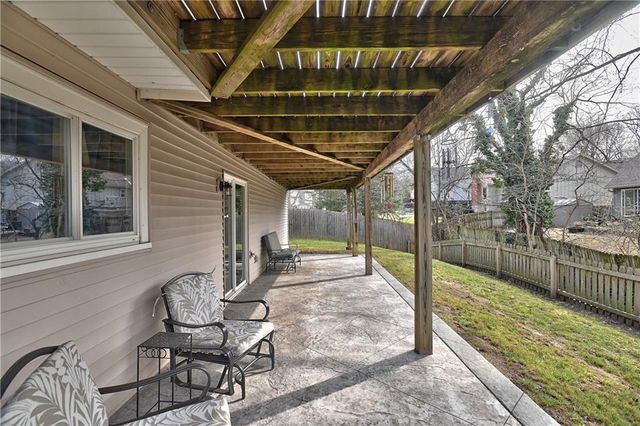 13823 W 80th Street, Lenexa, KS 66215