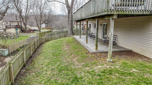 13823 W 80th Street, Lenexa, KS 66215