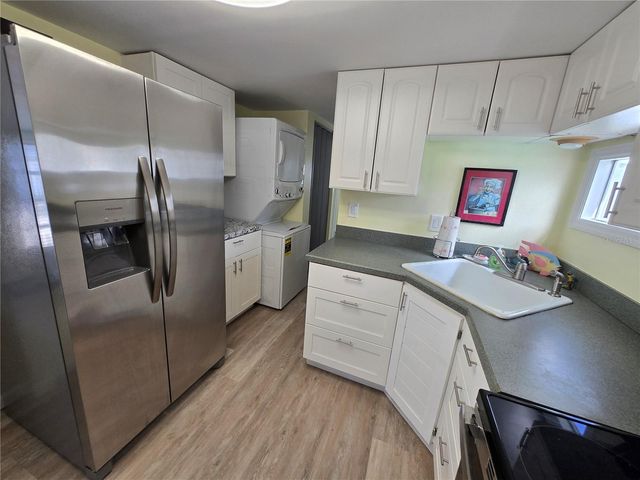 106 AURA STREET, Englewood, FL 34223