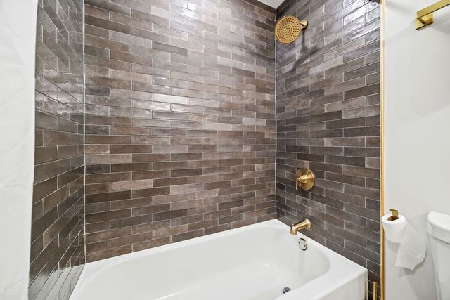 1601 E Maple Terrace 3B, Lisle, IL 60532