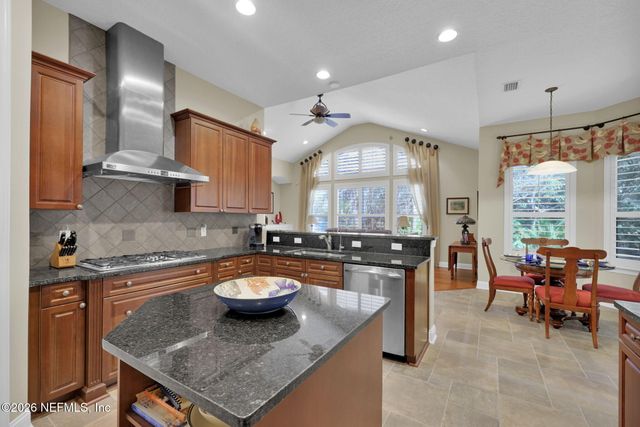 549 SEBASTIAN Square, St. Augustine, FL 32095