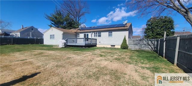 67 Hopkinson Avenue, Piscataway, NJ 08854