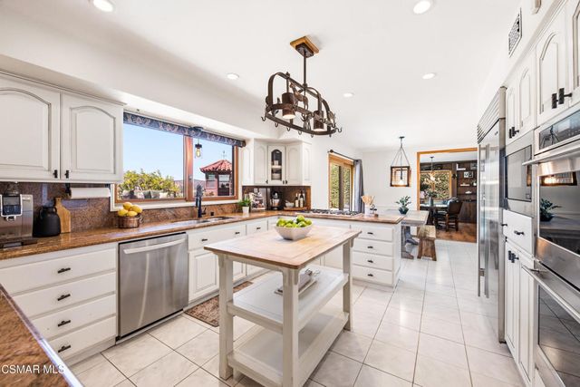 3515 Twin Lake, Westlake Village, CA 91361