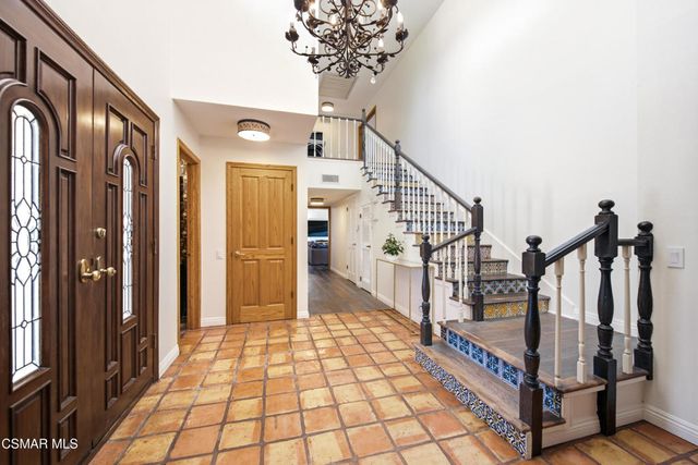 3515 Twin Lake, Westlake Village, CA 91361