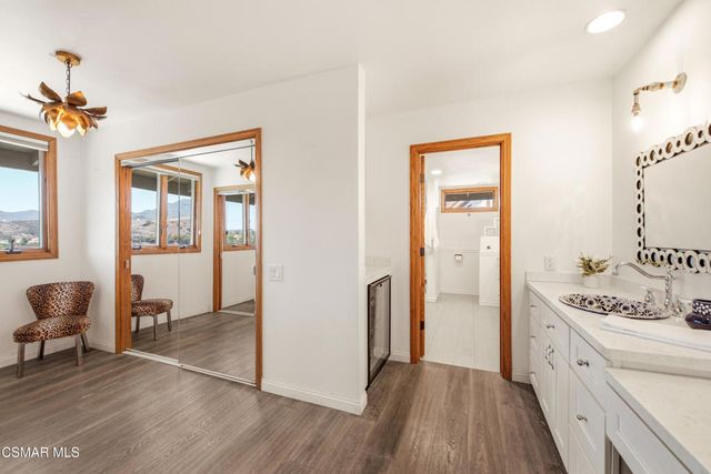 3515 Twin Lake, Westlake Village, CA 91361