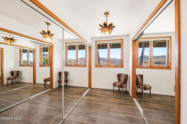 3515 Twin Lake, Westlake Village, CA 91361