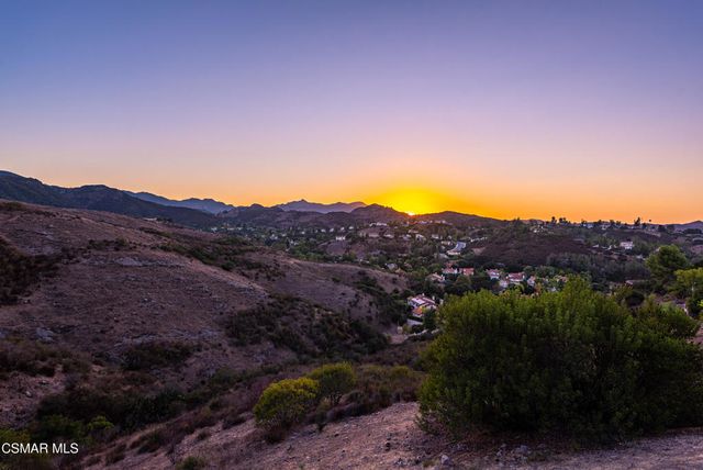 3515 Twin Lake, Westlake Village, CA 91361