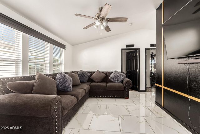 9431 E Coralbell Avenue 80, Mesa, AZ 85208