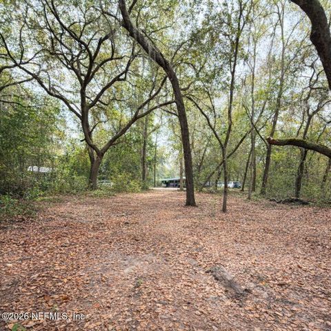 102 DAVID Drive, Interlachen, FL 32148