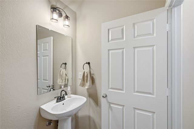 287 Emma Call Court, Decatur, TX 76234
