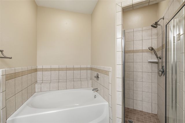 287 Emma Call Court, Decatur, TX 76234