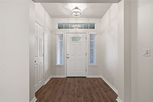 287 Emma Call Court, Decatur, TX 76234